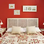 Mariscal Apartment Seville